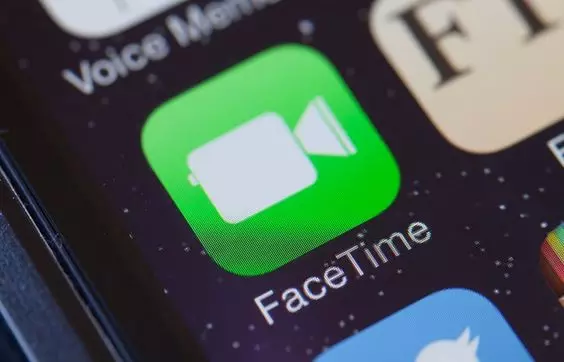 Go to FaceTime 
